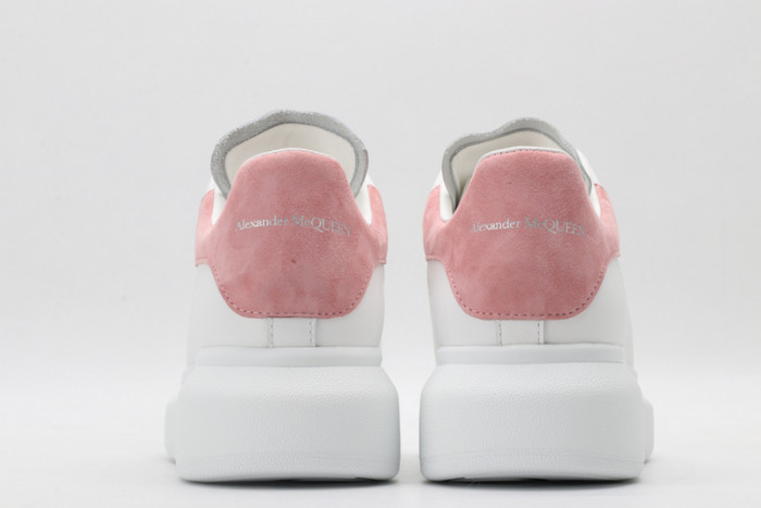 alex mcqu sneakers