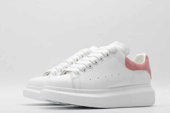 alex mcqu sneakers