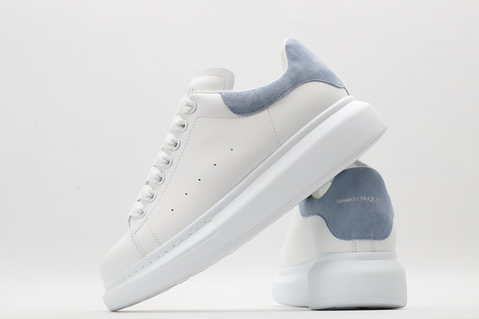 alex mcqu sneakers