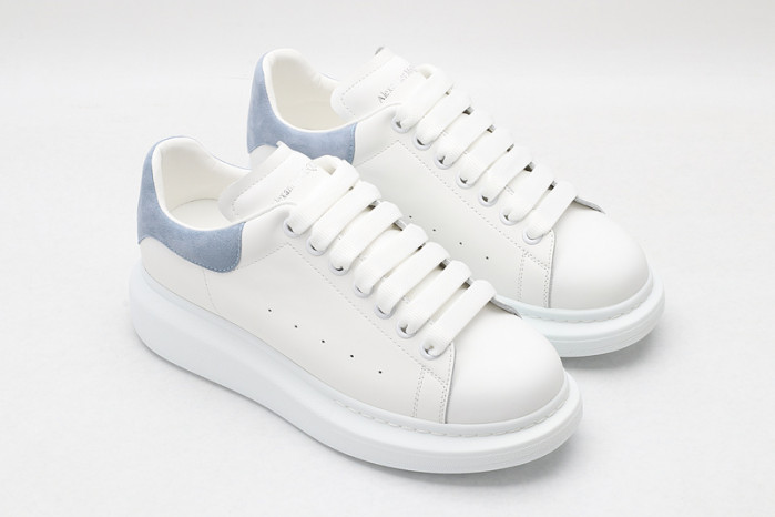 alex mcqu sneakers