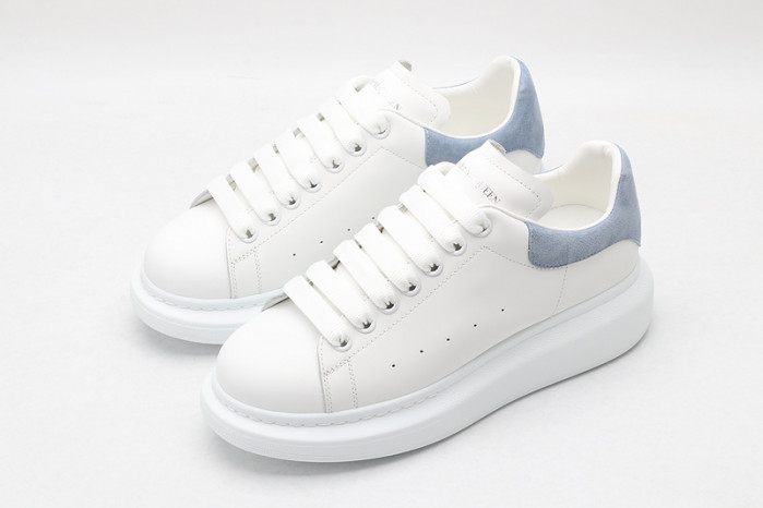 alex mcqu sneakers