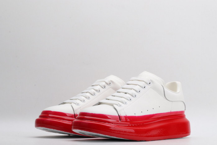 alex mcqu sneakers