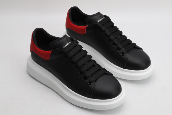 alex mcqu sneakers