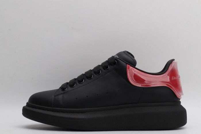 alex mcqu sneakers