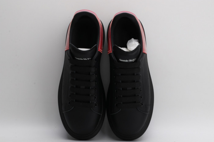 alex mcqu sneakers