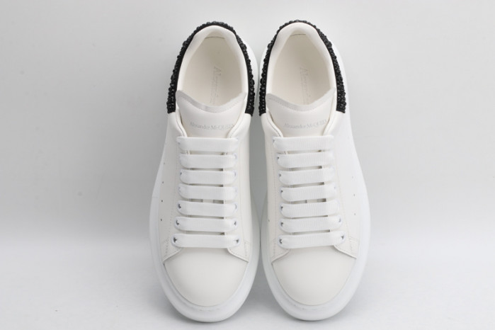 alex mcqu sneakers
