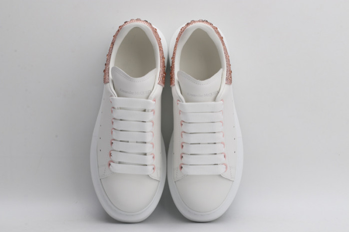 alex mcqu sneakers