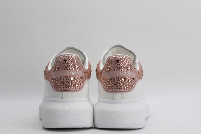 alex mcqu sneakers