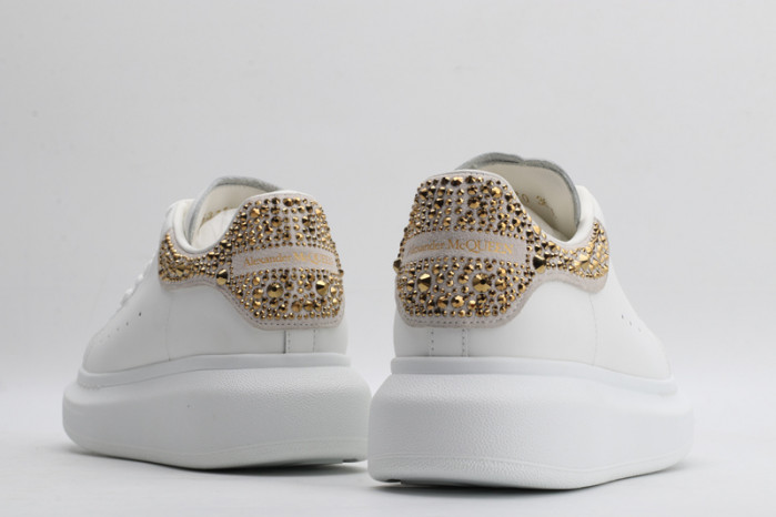 alex mcqu sneakers