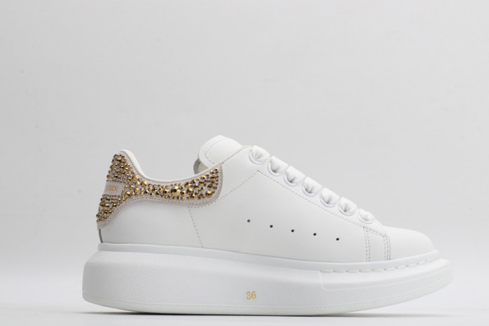 alex mcqu sneakers