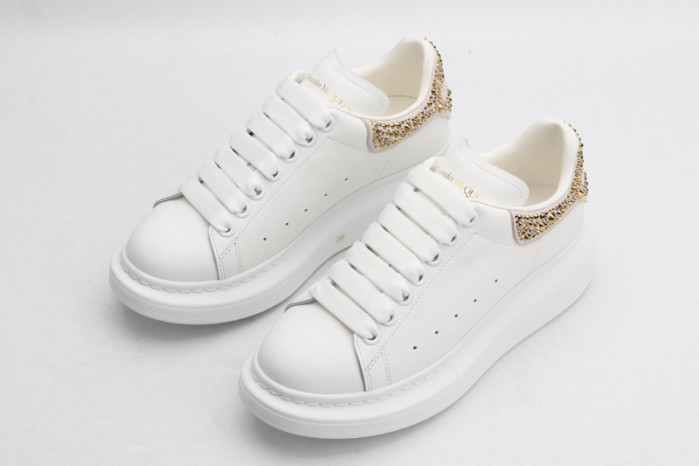 alex mcqu sneakers