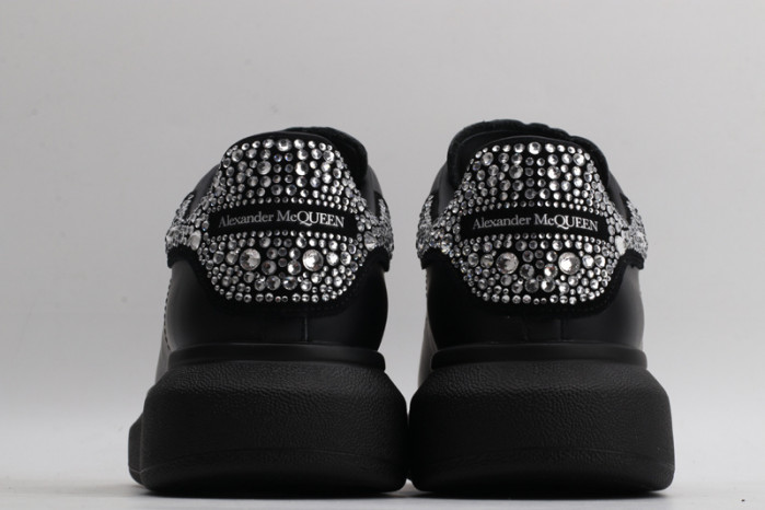 alex mcqu sneakers