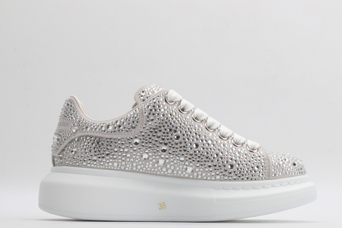 alex mcqu sneakers