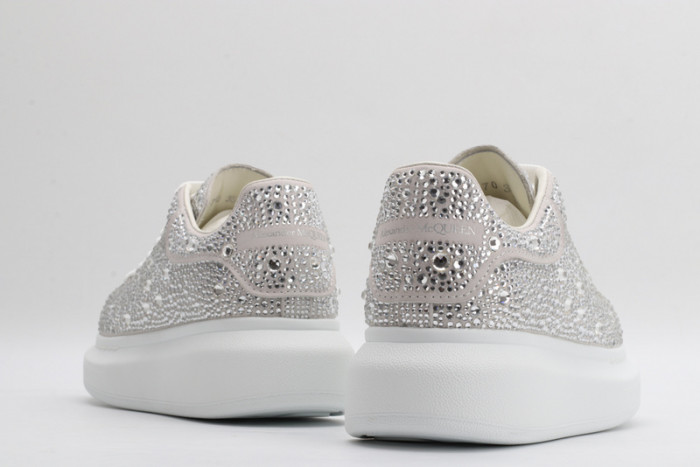alex mcqu sneakers