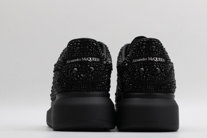 alex mcqu sneakers