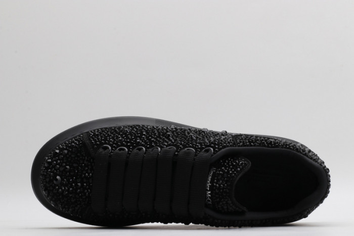alex mcqu sneakers