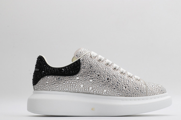 alex mcqu sneakers
