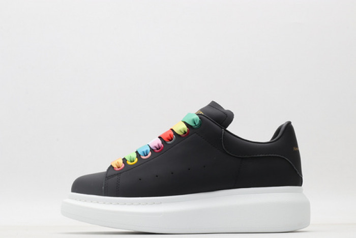 alex mcqu sneakers