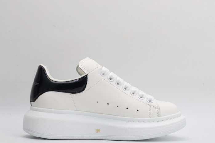 alex mcqu sneakers