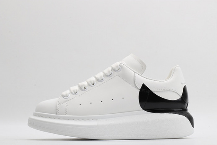 alex mcqu sneakers