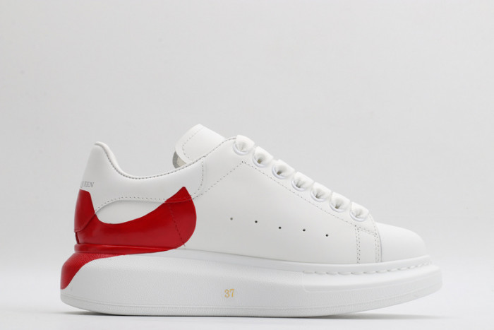 alex mcqu sneakers