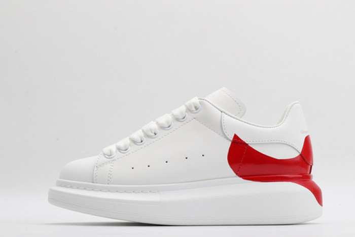 alex mcqu sneakers
