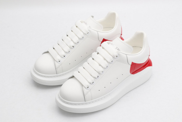 alex mcqu sneakers