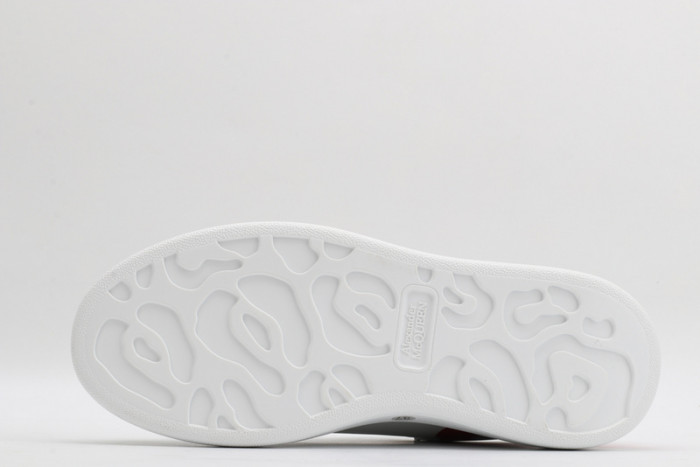 alex mcqu sneakers