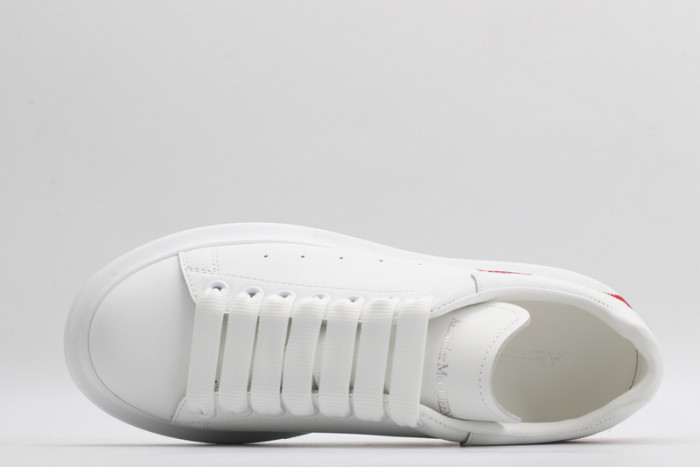 alex mcqu sneakers