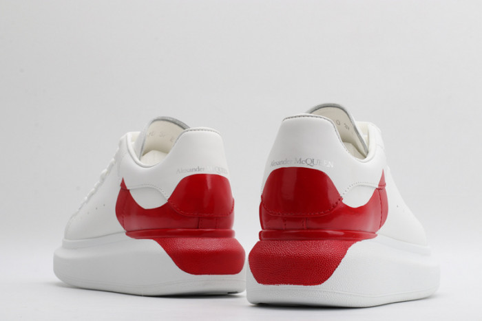 alex mcqu sneakers