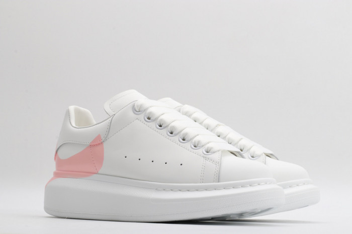 alex mcqu sneakers