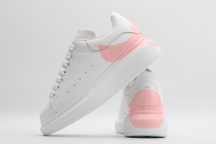 alex mcqu sneakers