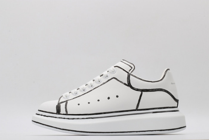 alex mcqu sneakers