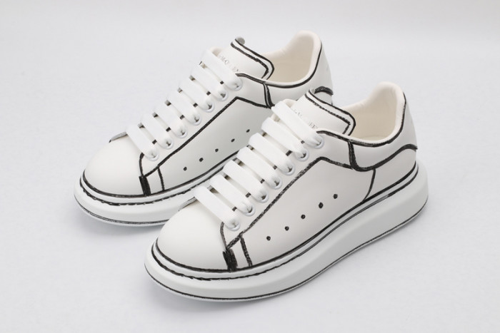 alex mcqu sneakers