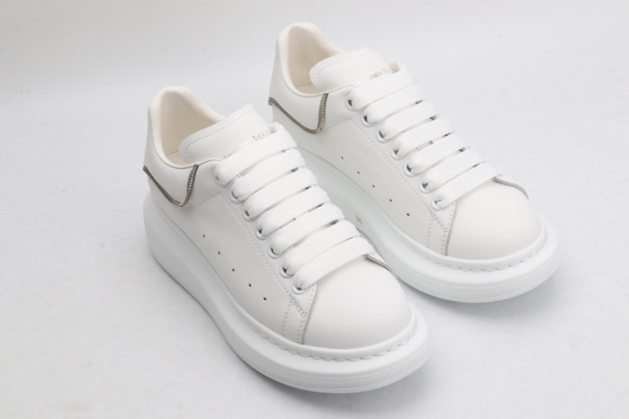 alex mcqu sneakers