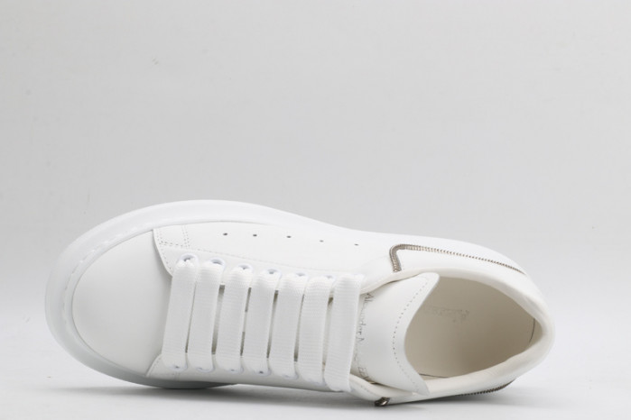 alex mcqu sneakers
