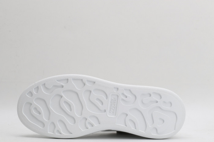 alex mcqu sneakers