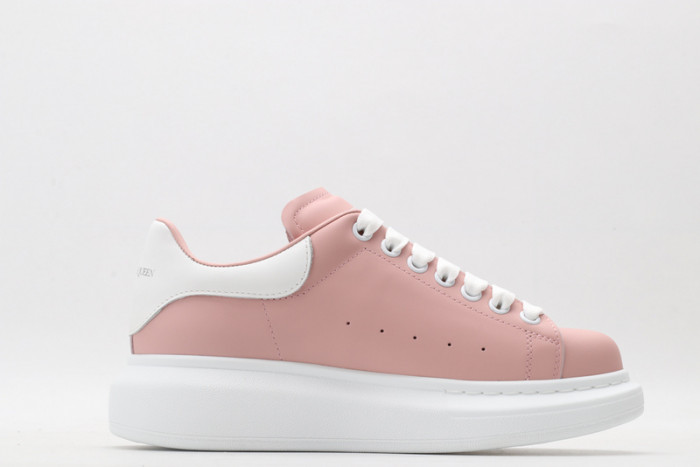 alex mcqu sneakers