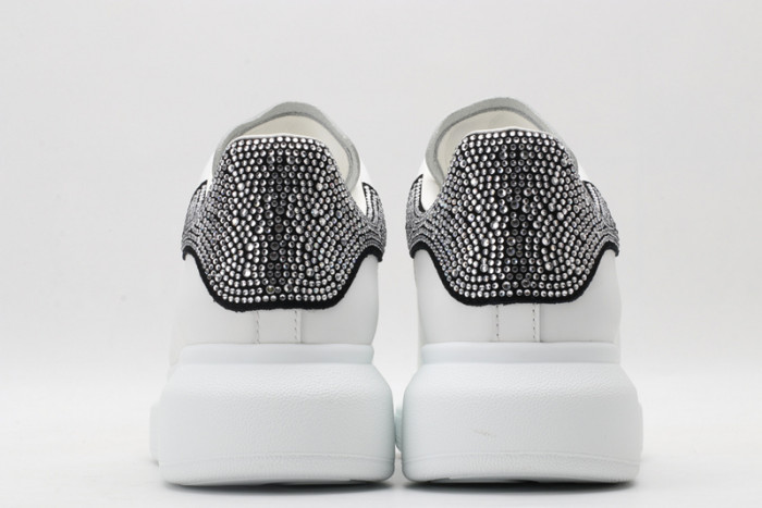 alex mcqu sneakers