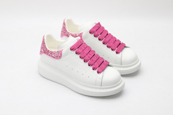 alex mcqu sneakers