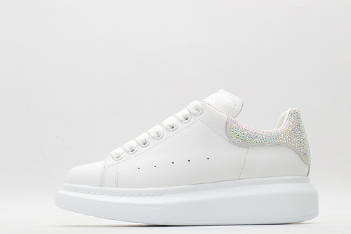 alex mcqu sneakers