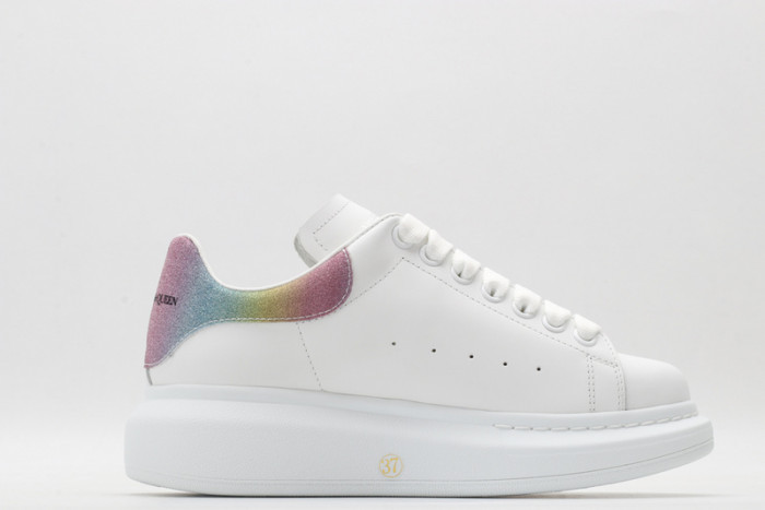 alex mcqu sneakers