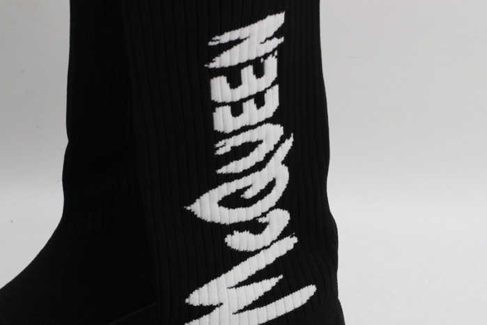 alex mcqu sneakers