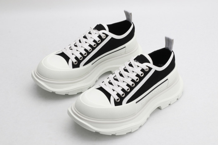 alex mcqu sneakers