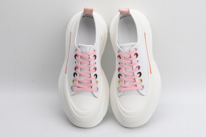 alex mcqu sneakers