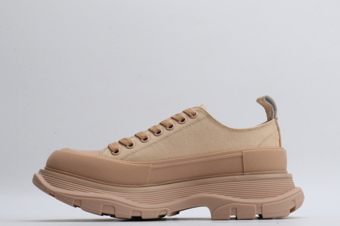 alex mcqu sneakers