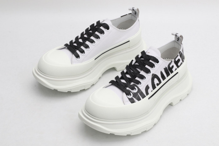 alex mcqu sneakers