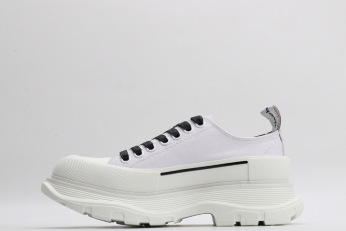 alex mcqu sneakers