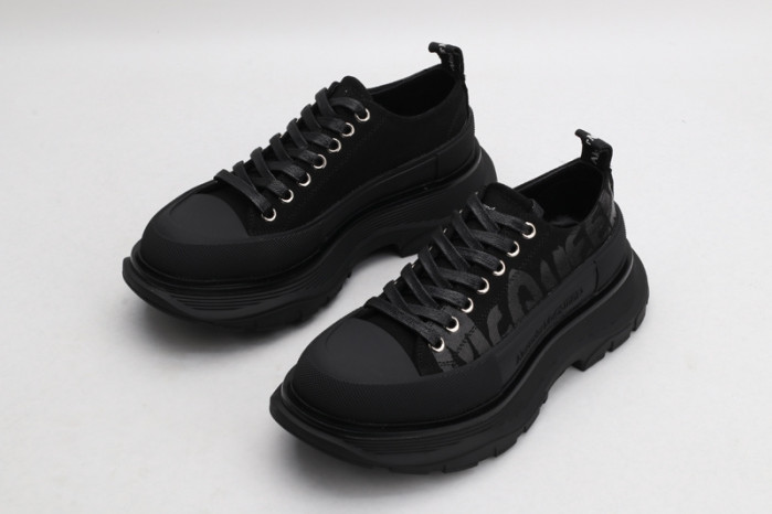 alex mcqu sneakers