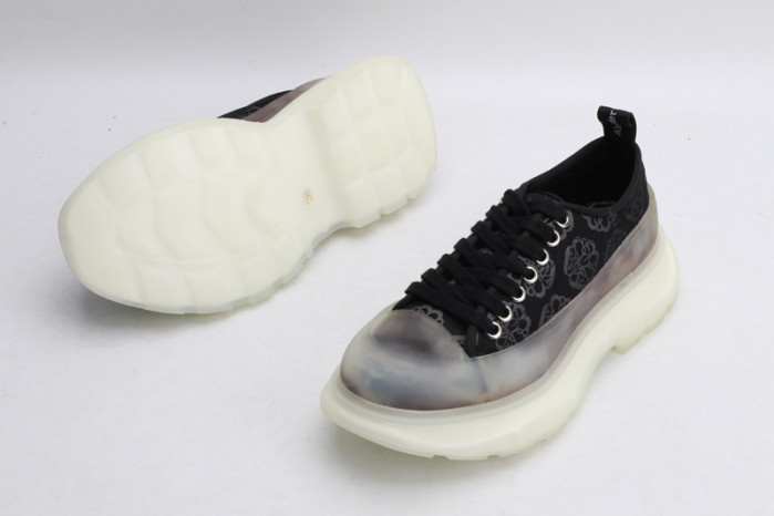 alex mcqu sneakers